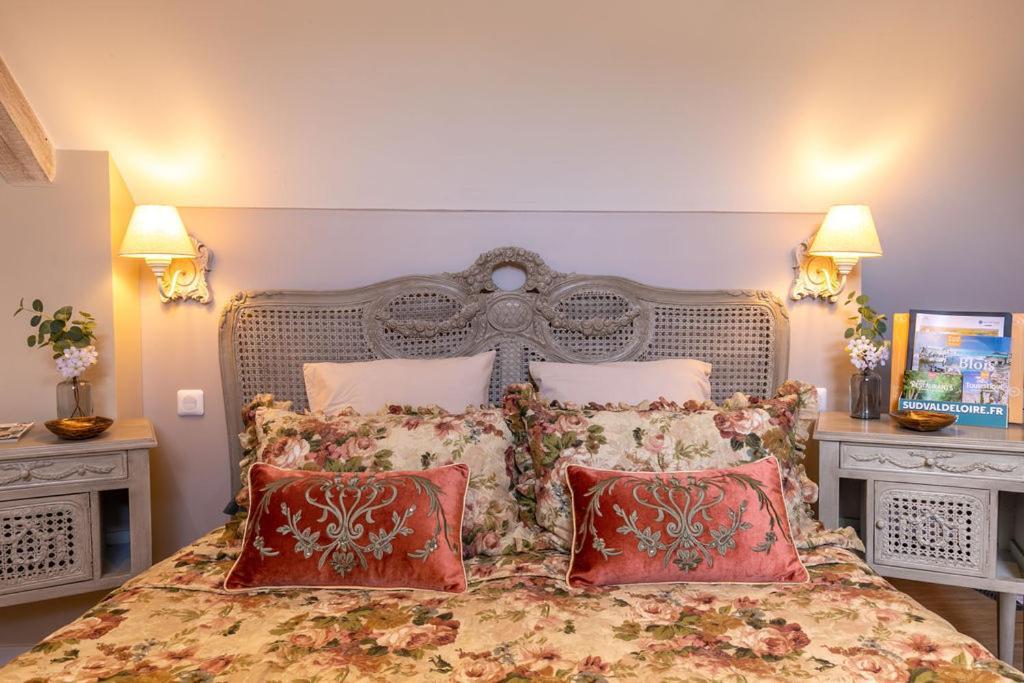 Le Clos Des Roses Chambres Et Tables D Hotes Meusnes Exterior photo